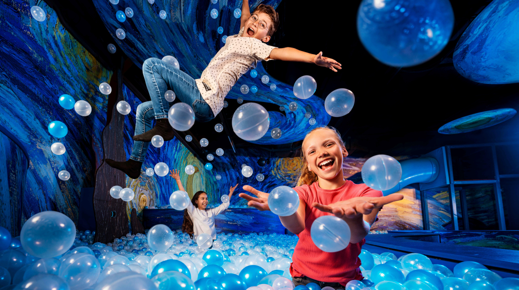 Spelen in de Sterrenballenbak in De Hollandse Meesters