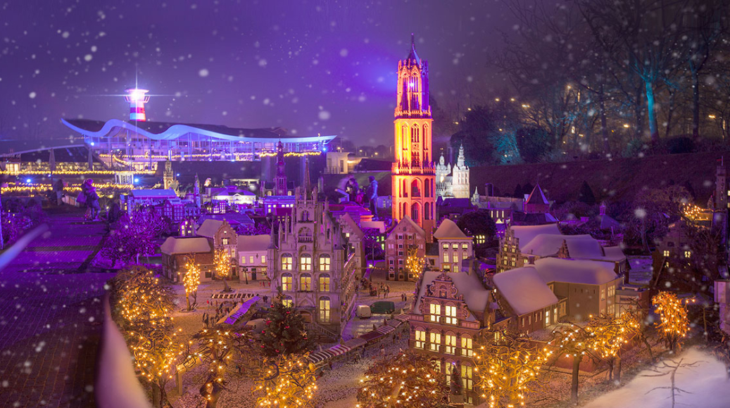 Stad-Dom-paars-liggend.jpg