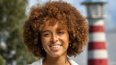 Alexia college b&w 24-25